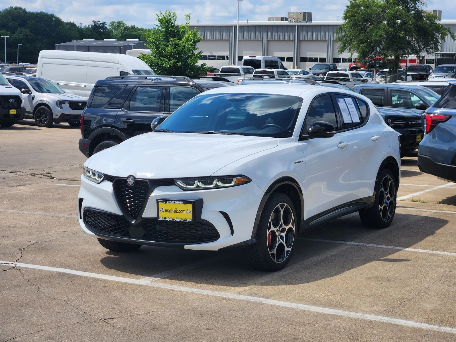 Used 2024 White Alfa Romeo Veloce image 3