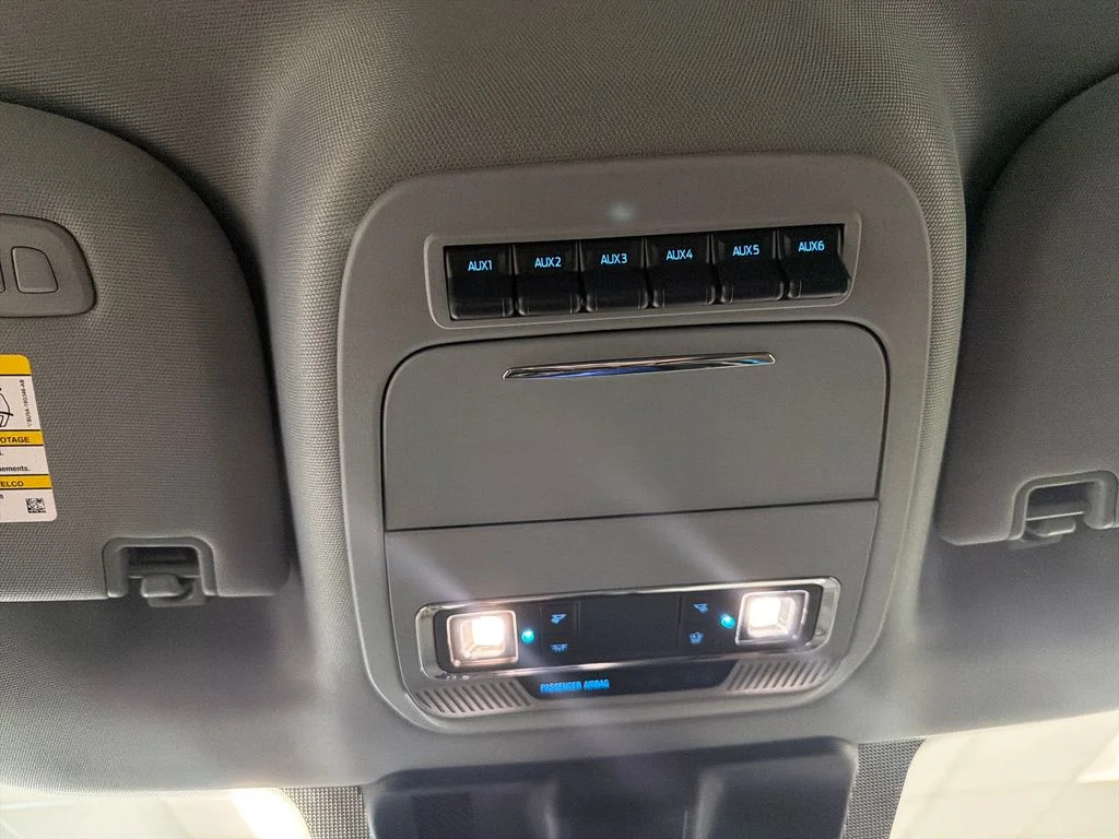 New 2026 Oxford White Ford F-350® Lariat® image 15