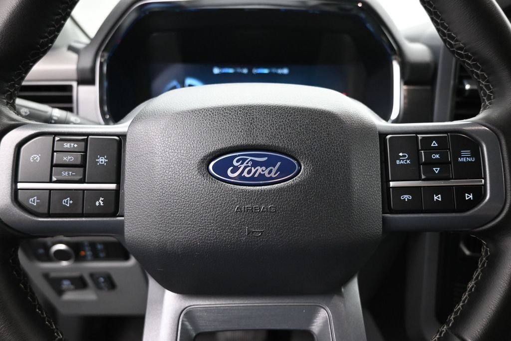 Used 2024 Blue Ford XLT image 12