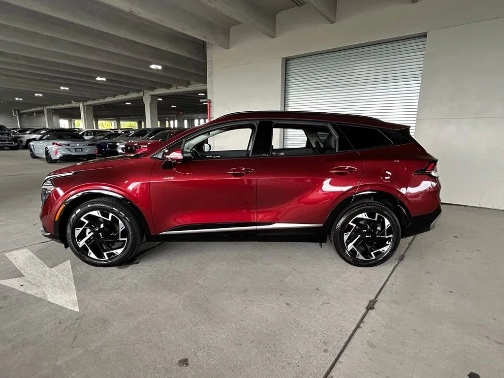 Used 2024 Dawning Red Kia SX-Prestige image 2