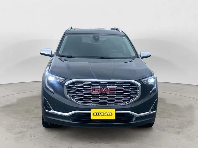 Used 2018 Gray GMC Denali image 8