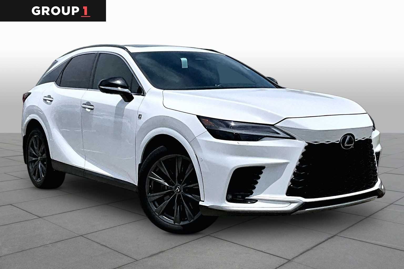 Used 2024 Ultra White Lexus F SPORT Handling image 3
