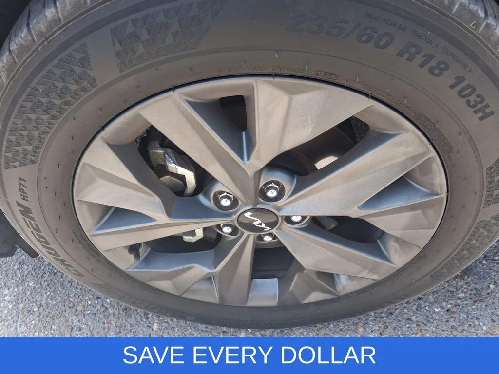 Used 2024 Black Kia SX image 16