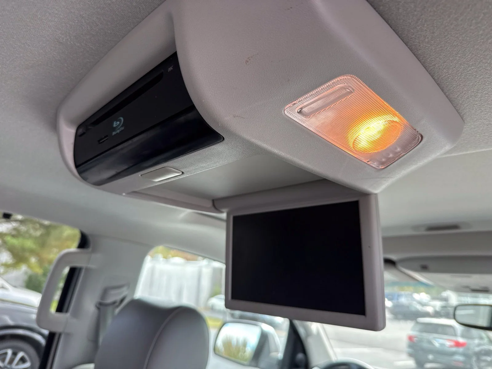 Used 2016 Silver Toyota Limited image 7