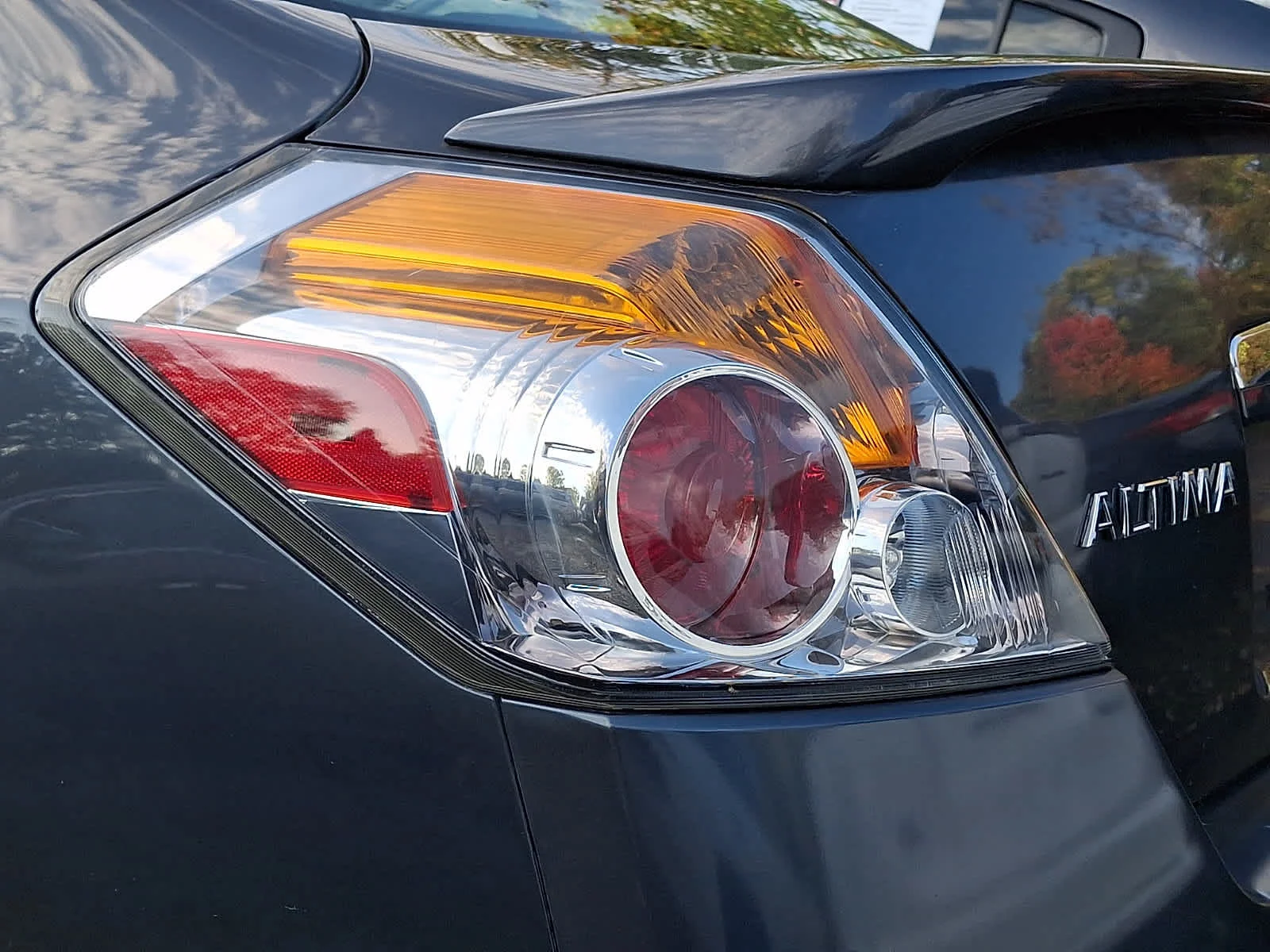 Used 2007 Dark Slate Metallic Nissan 2.5 S image 7