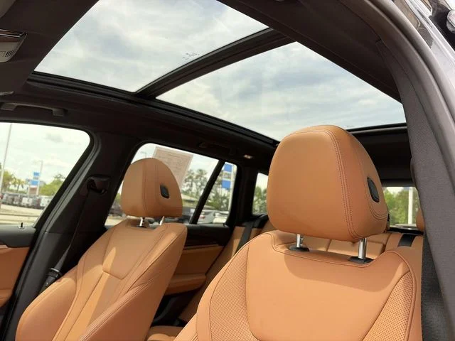 Used 2023 Gray BMW sDrive30i image 22
