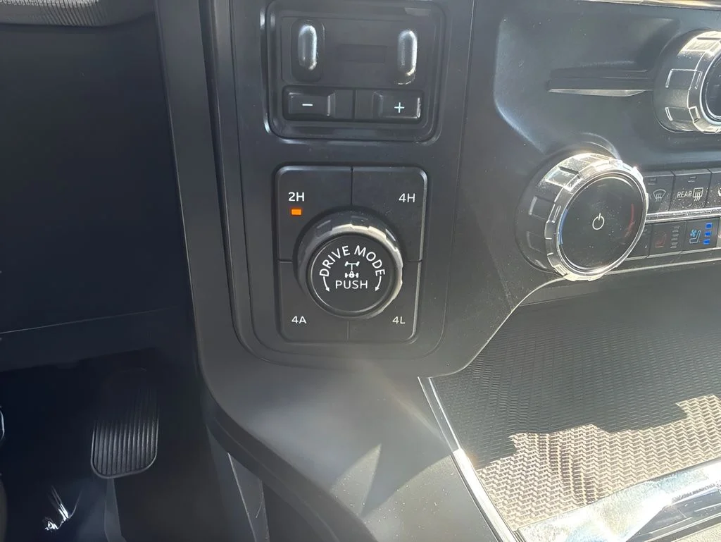 Used 2022 Silver Ford Raptor image 26
