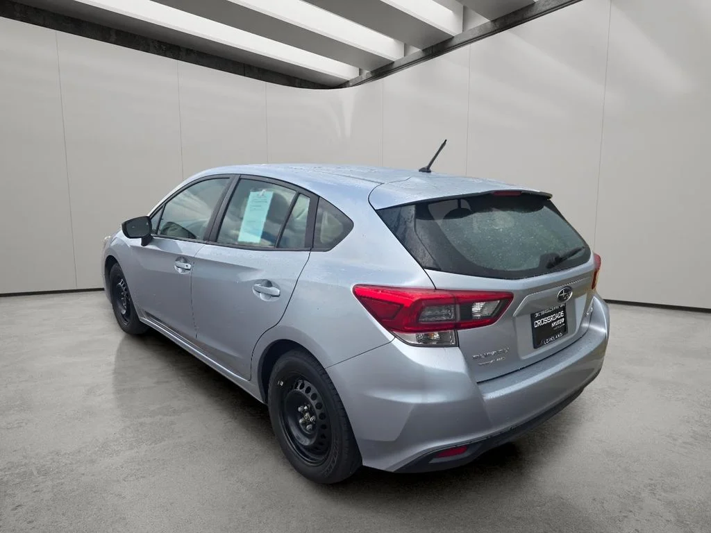 Used 2022 Ice Silver Metallic Subaru Base image 3