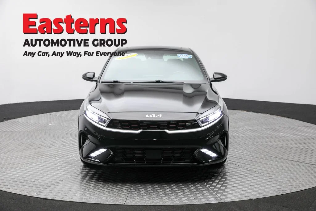 Used 2022 Black Kia GT image 2
