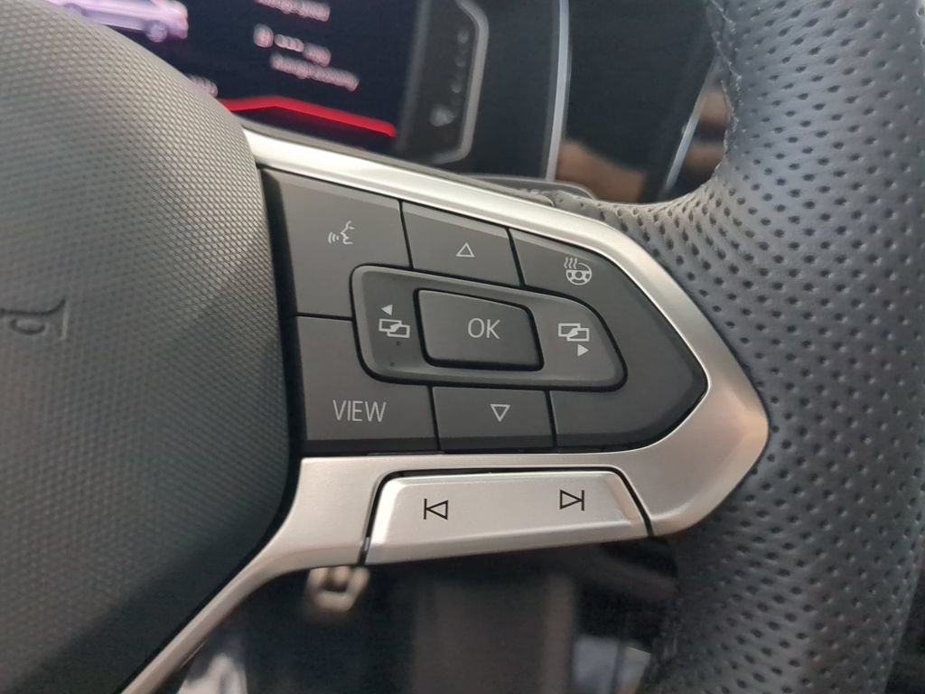 New 2026  Volkswagen 2.0T Autobahn image 25