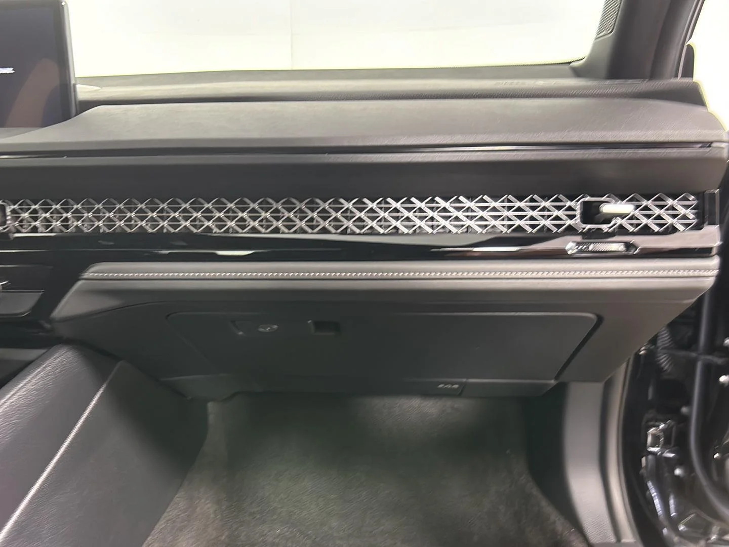 Used 2023 Crystal Black Pearl Honda Sport image 19