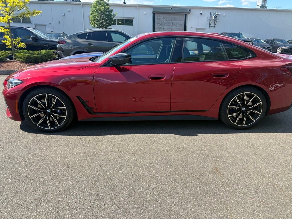Used 2026 Vegas Red Metallic BMW M440i xDrive Gran Coupe image 4