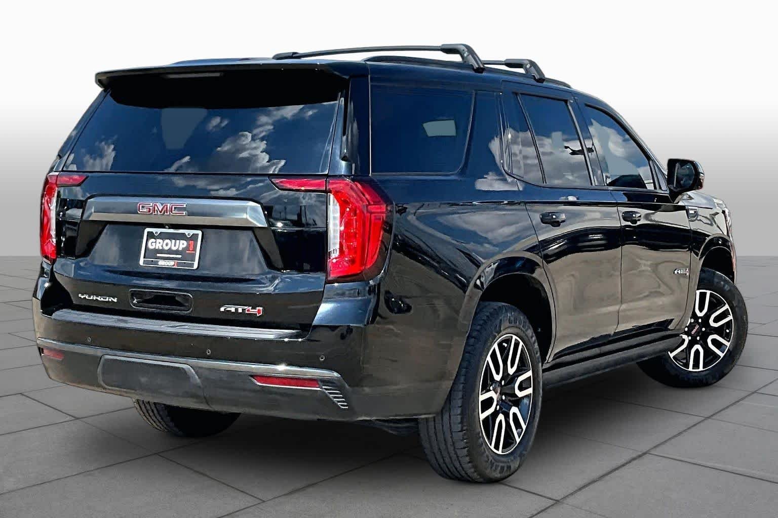 Used 2021 Onyx Black GMC AT4 image 13