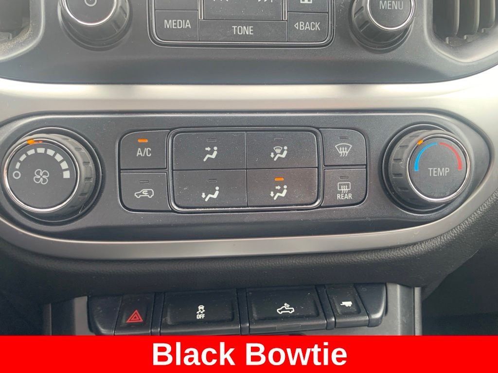 Used 2018 Black Chevrolet LT image 20
