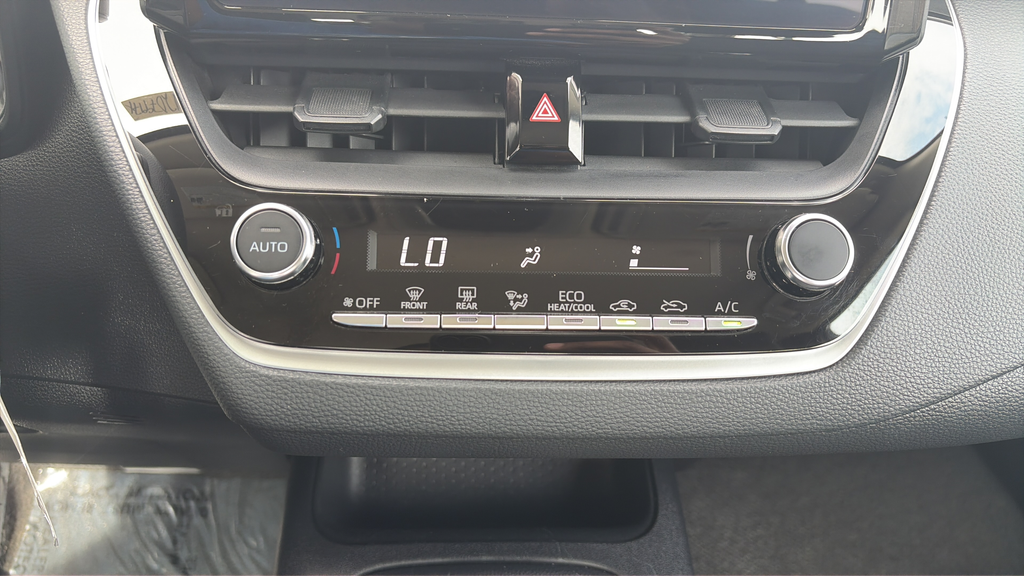 Used 2023 Blueprint Toyota LE image 17