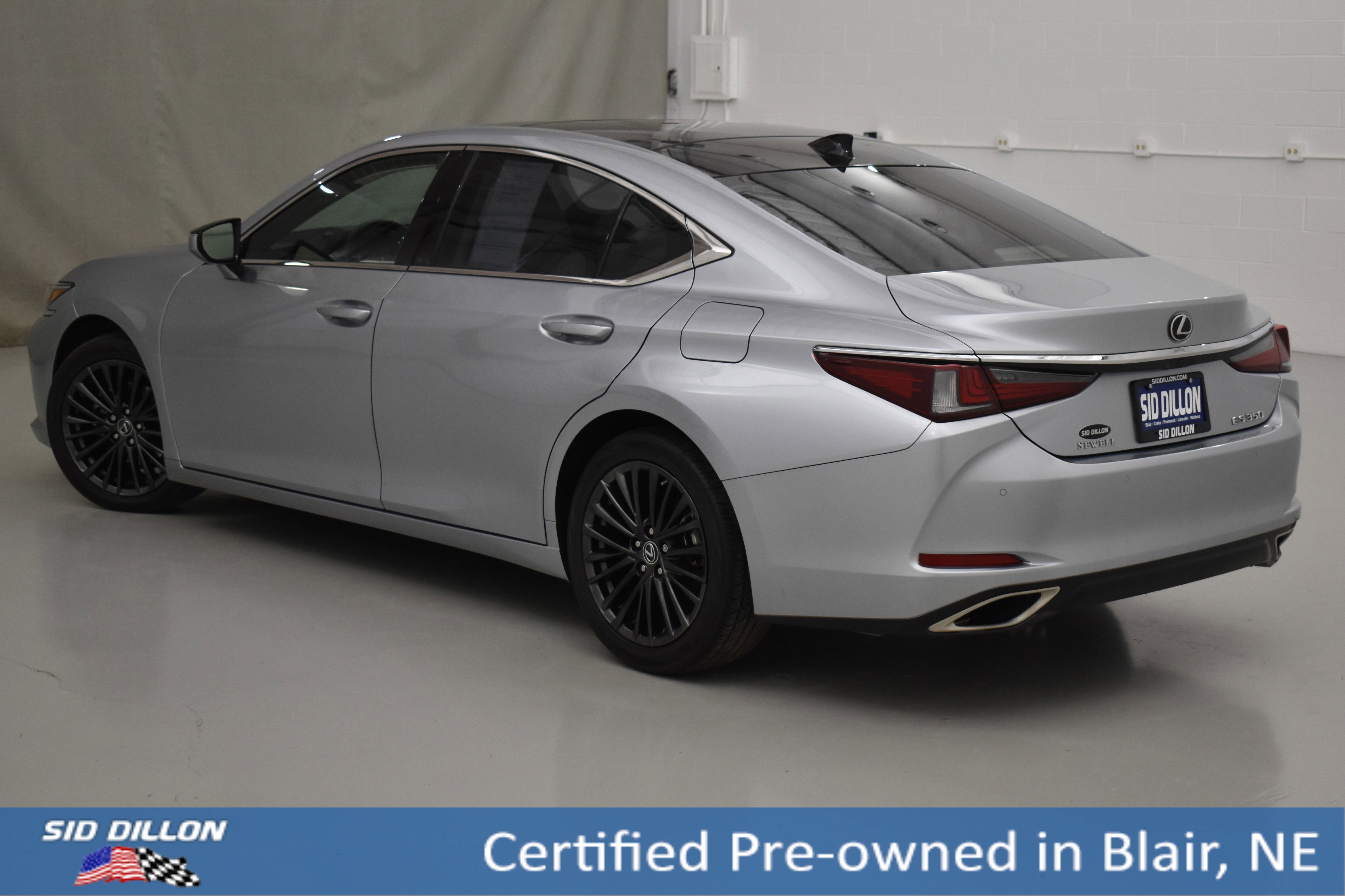 2022 Lexus ES 350 - Photo 14