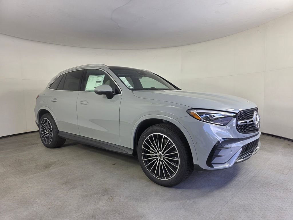 New 2026 MANUFAKTUR Alpine Grey Mercedes-Benz GLC 300 image 16