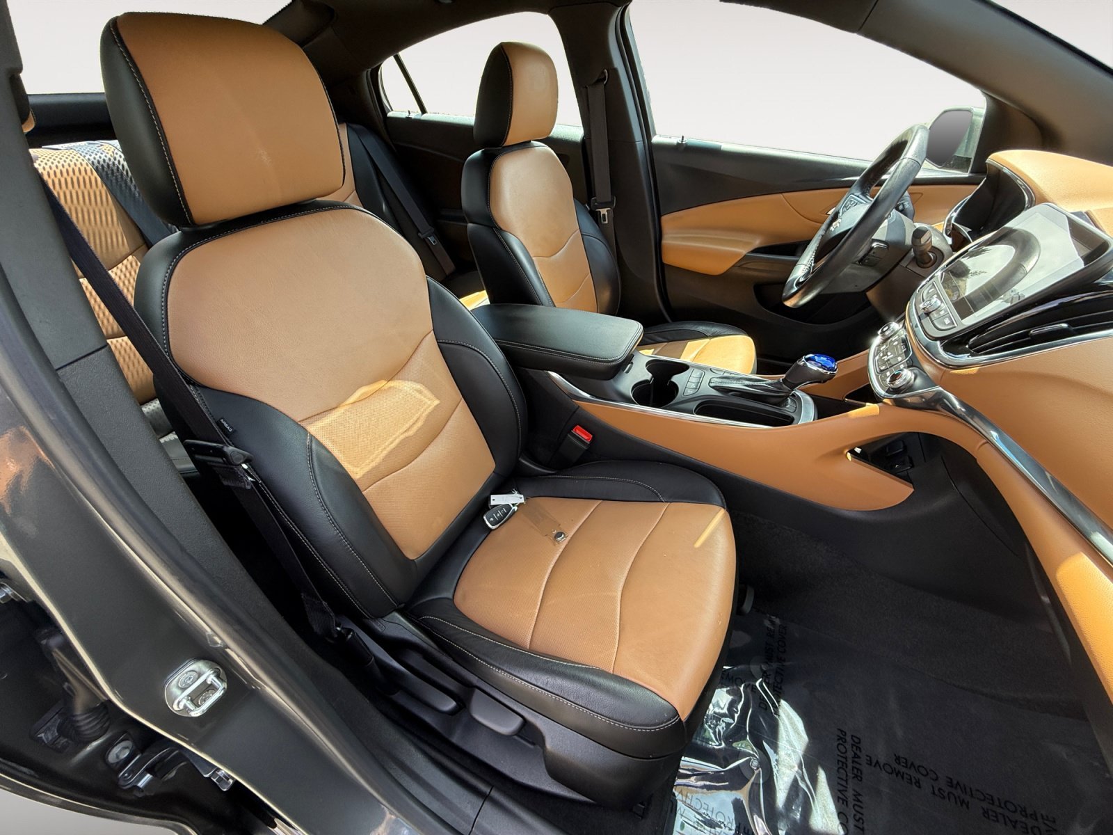 Used 2016 Gray Metallic Chevrolet Premier image 19