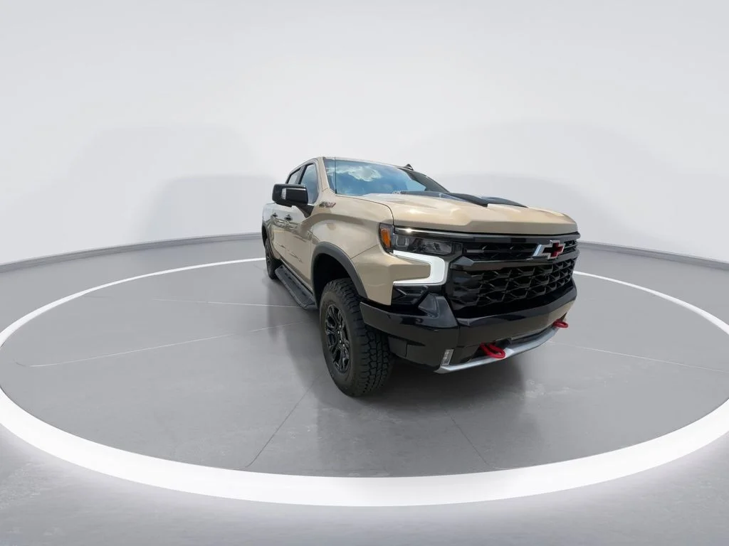 Used 2022 Beige Chevrolet ZR2 image 3
