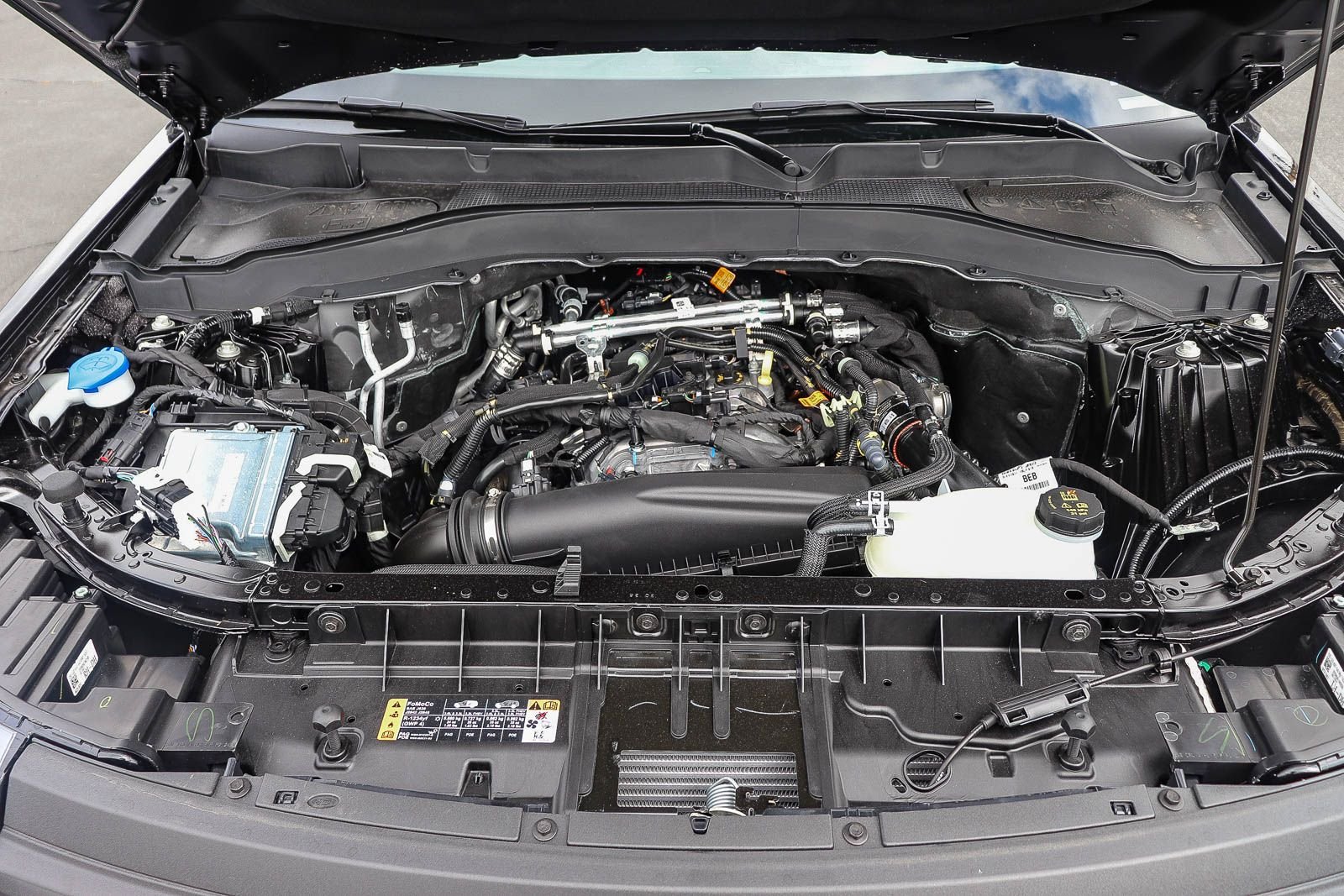 New 2026 Agate Black Metallic Ford Tremor® image 28