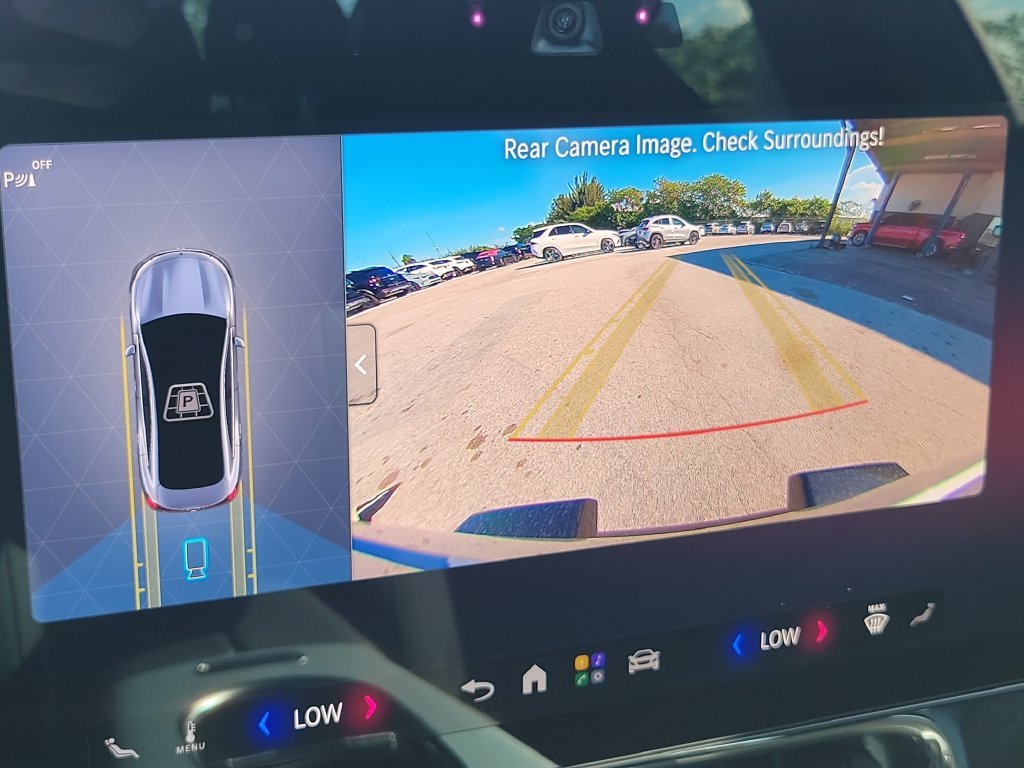 New 2027 Cirrus Silver Metallic Mercedes-Benz CLA 220 image 24