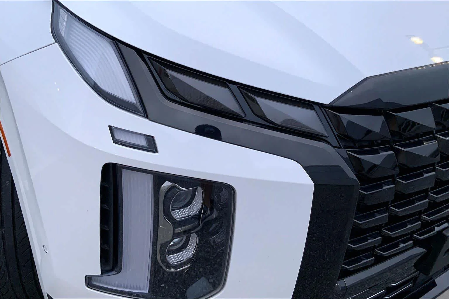 Used 2024 Hyper White Hyundai Calligraphy Night Edition image 24