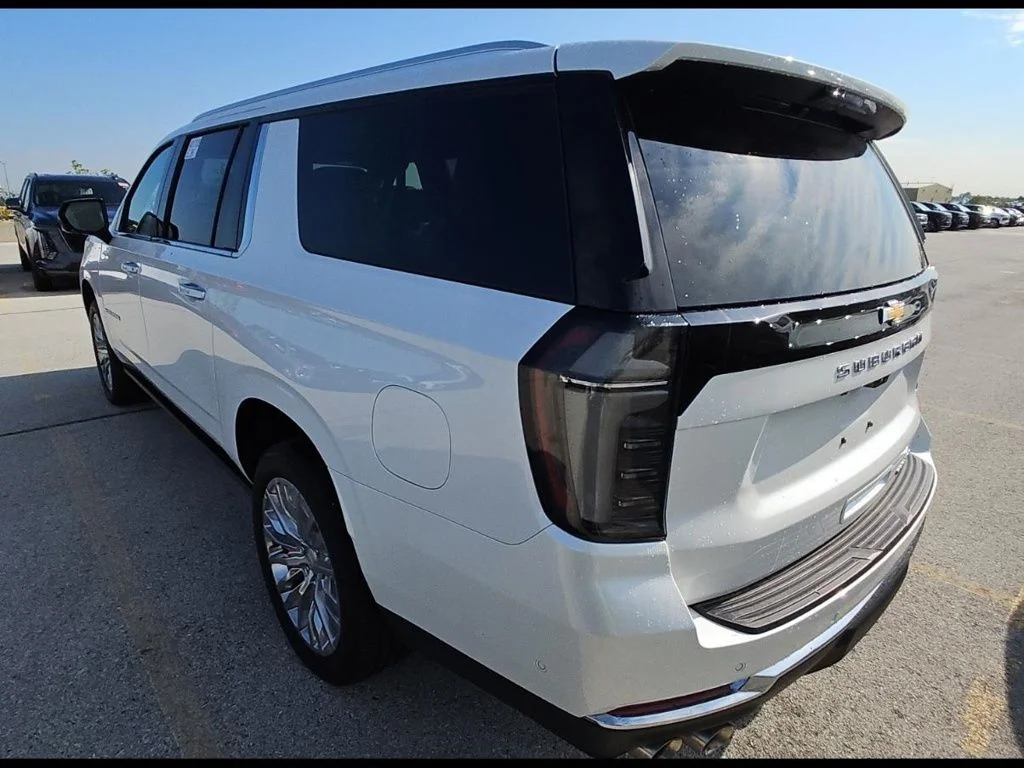 Certified Used 2025 Beige Chevrolet Premier image 6