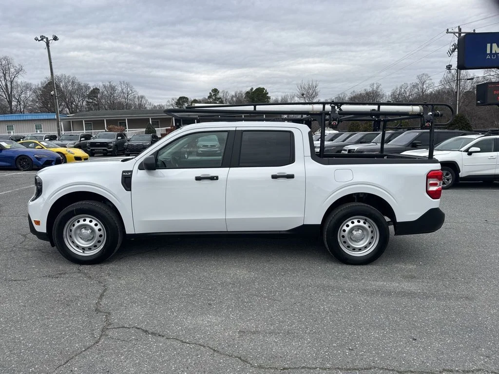Used 2025 White Ford XLT image 2
