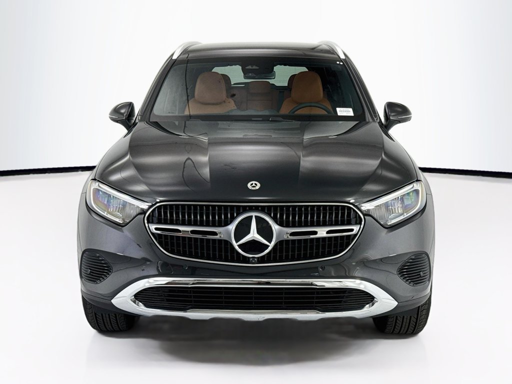 New 2027 Graphite Grey Metallic Mercedes-Benz GLC 300 image 2
