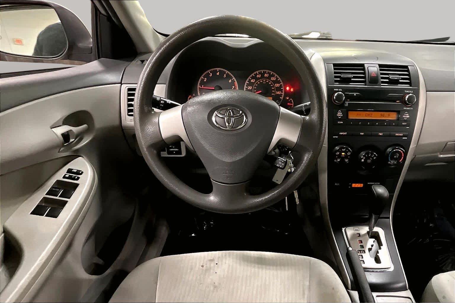 Used 2010 Classic Silver Metallic Toyota LE image 5