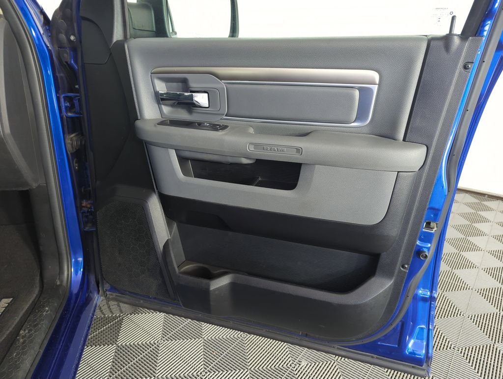 Used 2017 Blue Ram Big Horn image 33