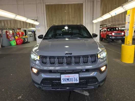 Used 2024 Jeep Compass Latitude with VIN 3C4NJDBN3RT601227 for sale in Kansas City