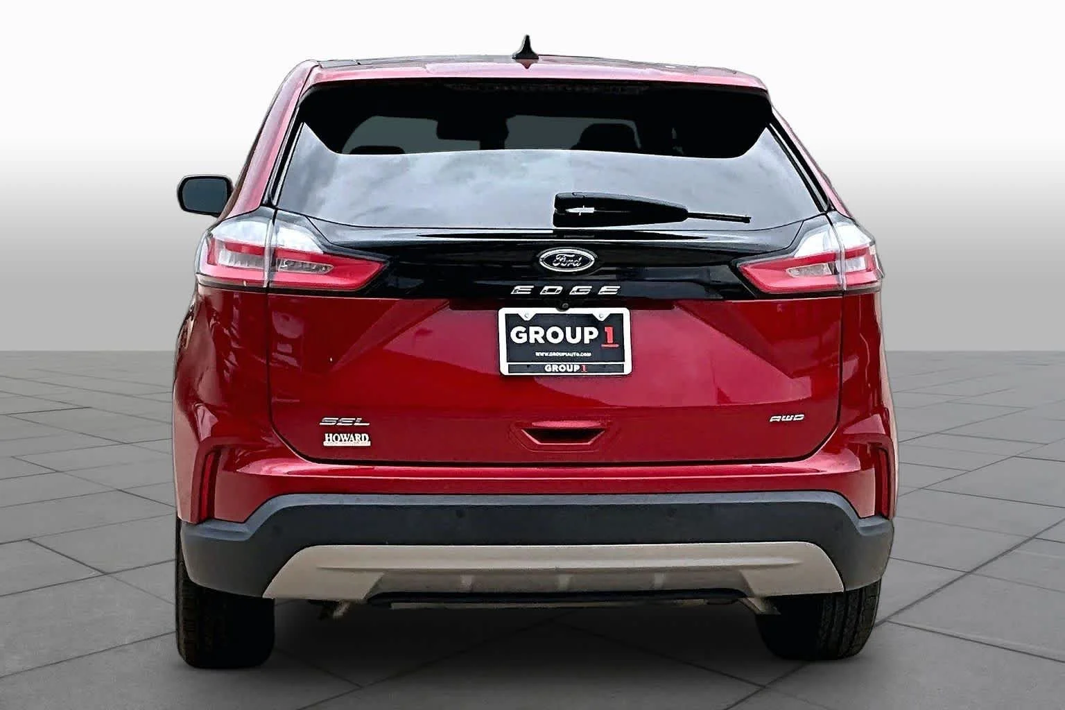 Used 2022 Rapid Red Metallic Tinted Clearcoat Ford SEL image 5