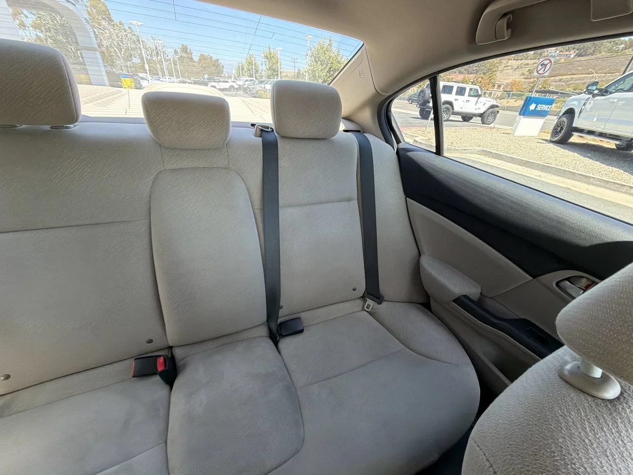 Used 2013 Red Honda LX image 4