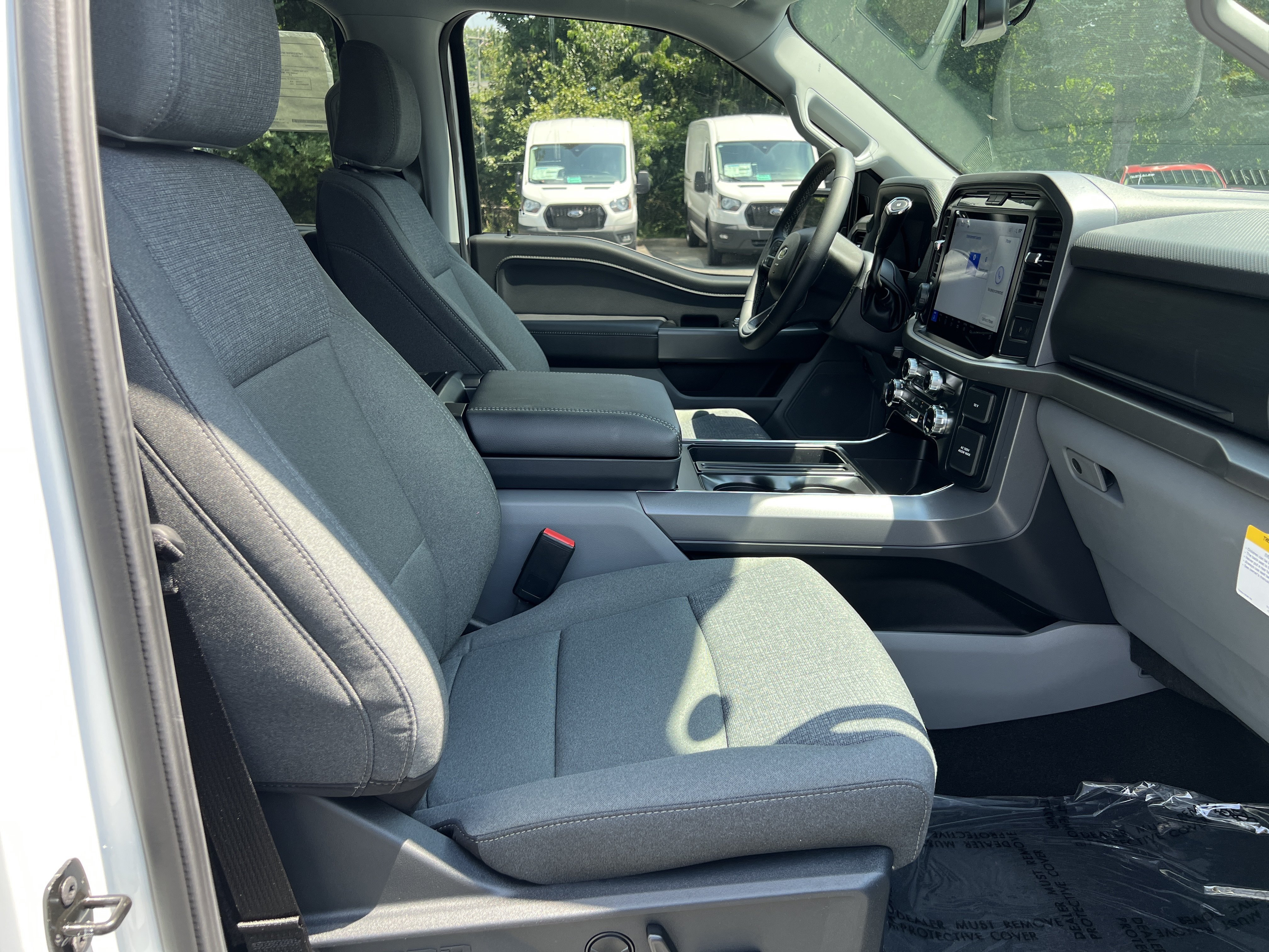 New 2026 Oxford White Ford XLT image 20