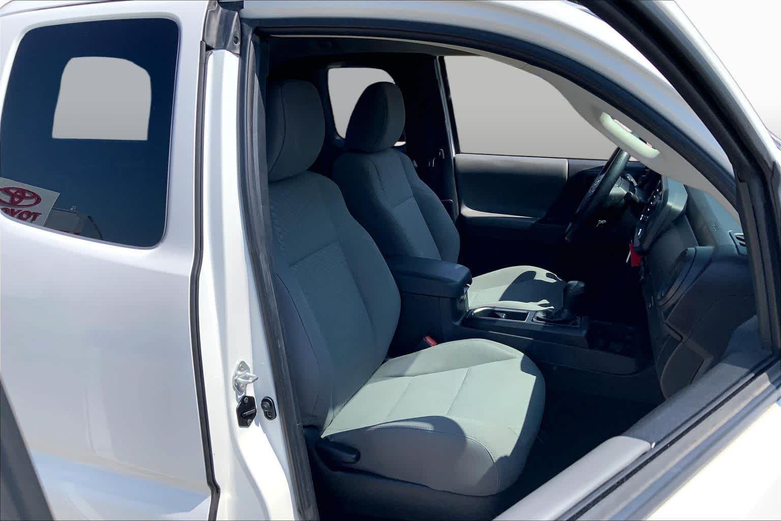 Used 2023 Ice Cap Toyota SR image 9