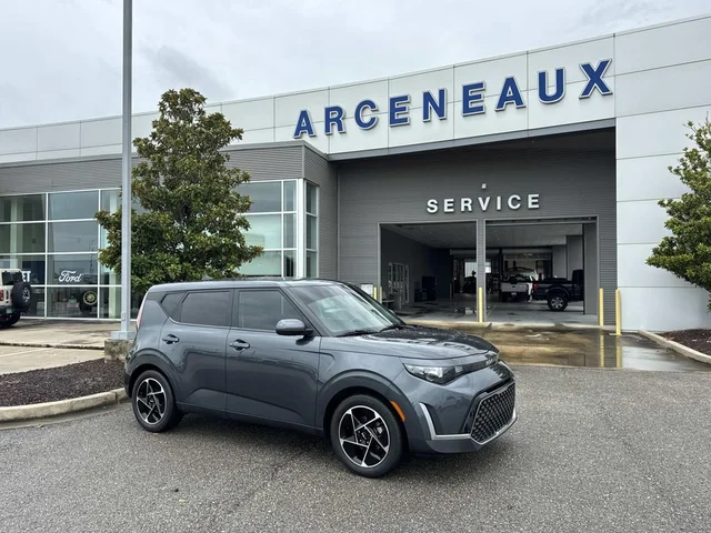 2023 Kia Soul EX