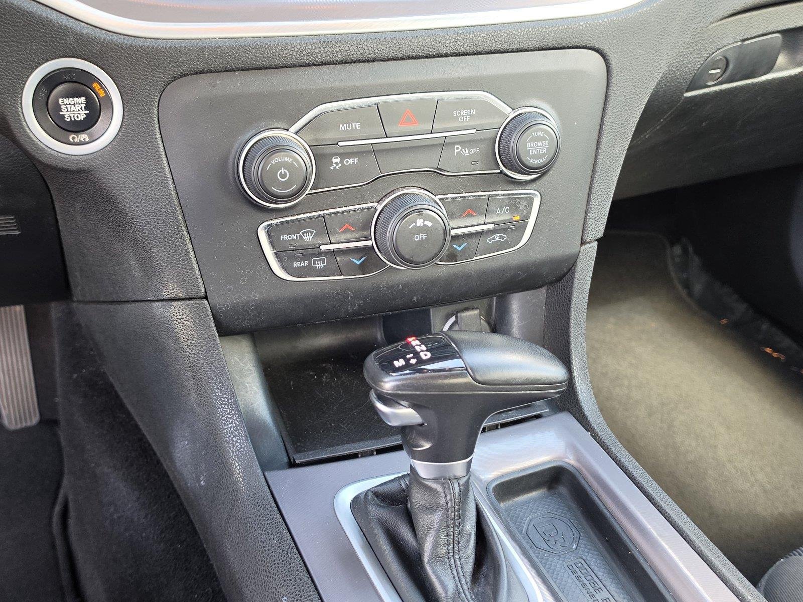 Used 2022 Triple Nickel Clearcoat Dodge SXT image 20