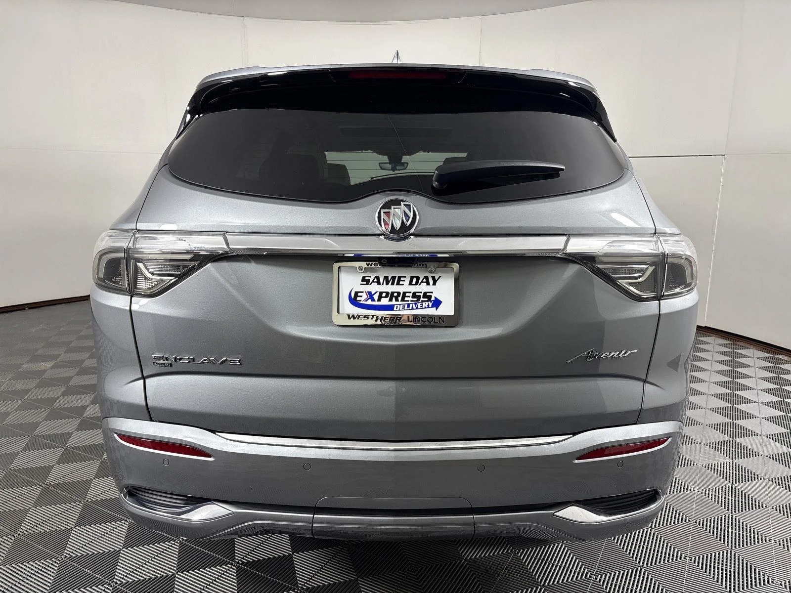 Used 2023 Moonstone Gray Metallic Buick Avenir image 24
