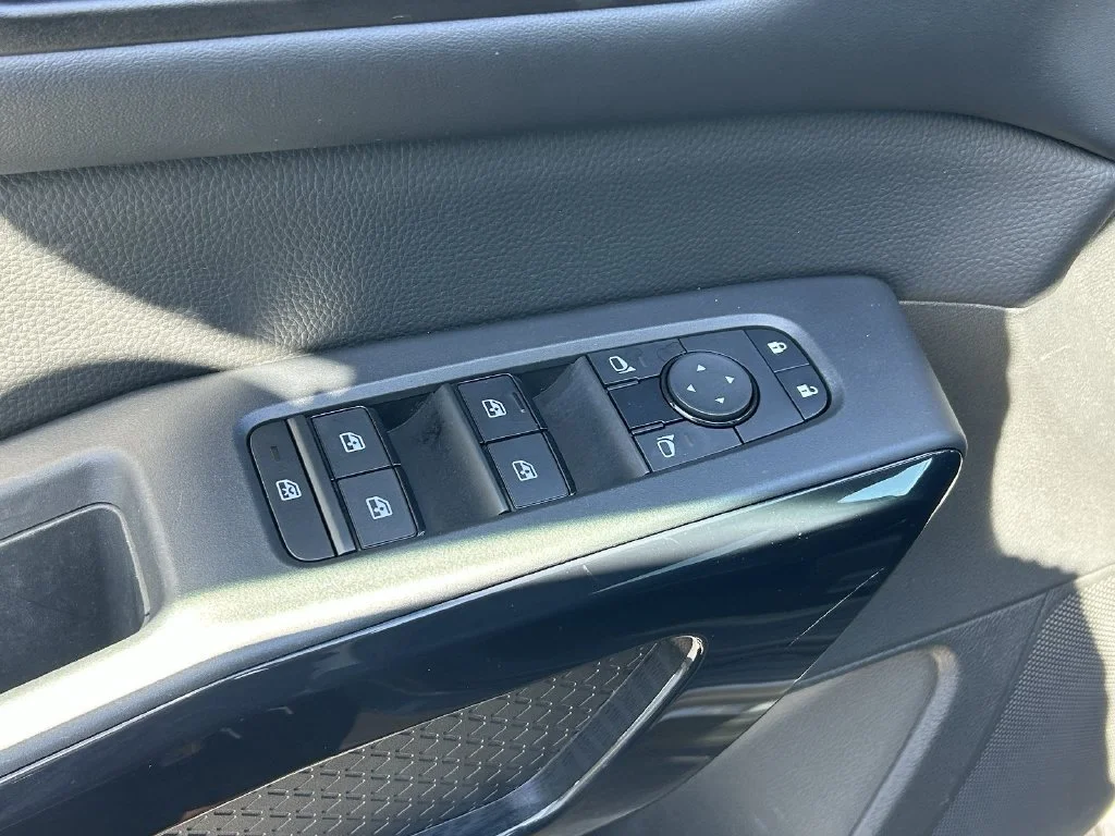 Used 2024 Gun Metallic Nissan S image 18