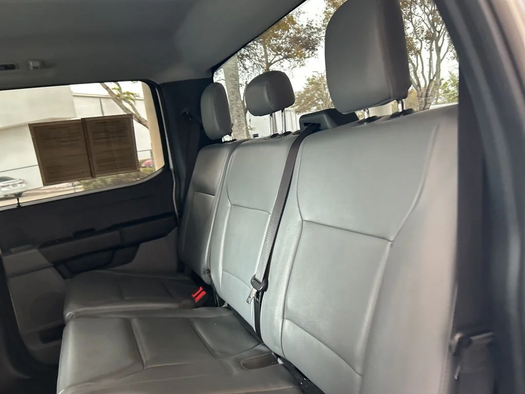 Used 2025 White Ford XL image 40