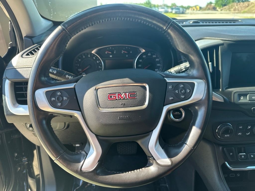 Used 2019 Black GMC SLE image 13