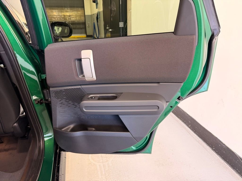 Used 2026 British Racing Green IV Met MINI  image 24