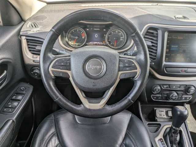 Used 2017 White Jeep Limited image 30