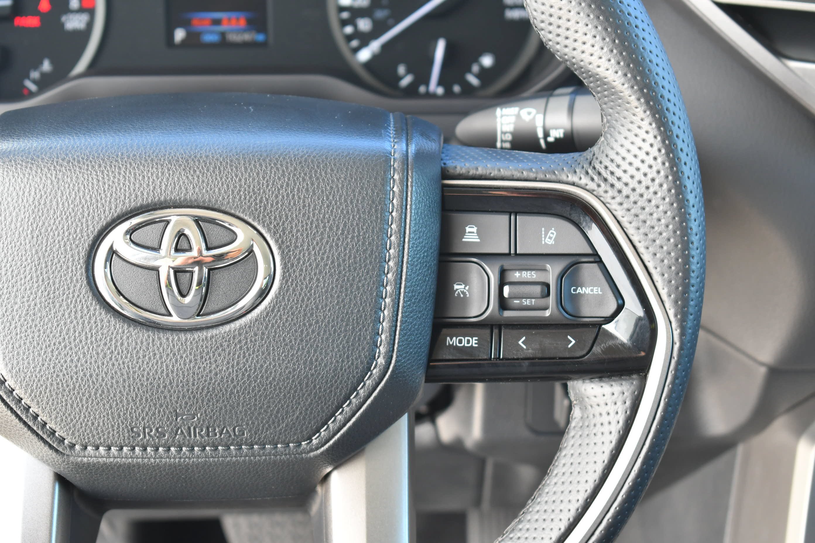 Used 2023  Toyota Limited image 20
