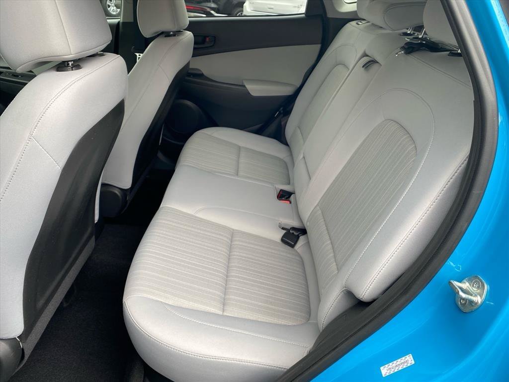 Used 2022 Teal Isle Hyundai SEL image 22