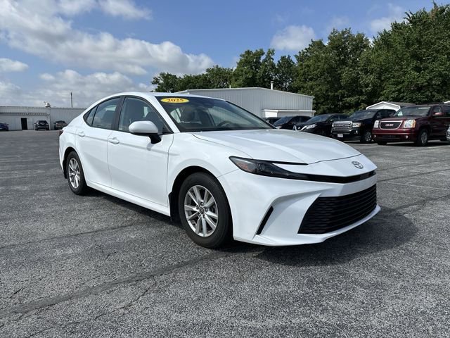Used 2025 White Toyota LE image 11