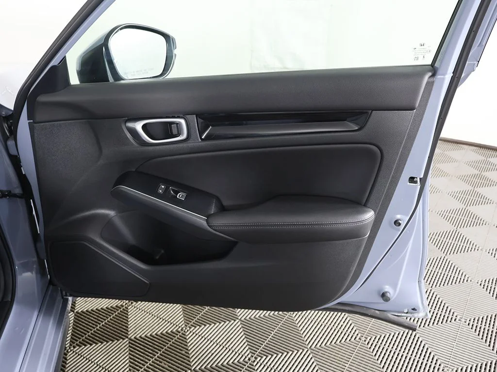 Used 2024 Blue Honda Sport Touring image 22