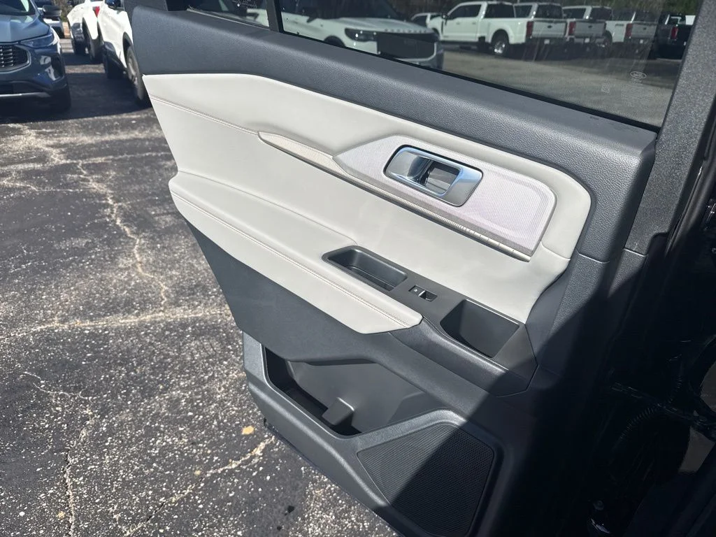 New 2026 Black Ford Active image 29