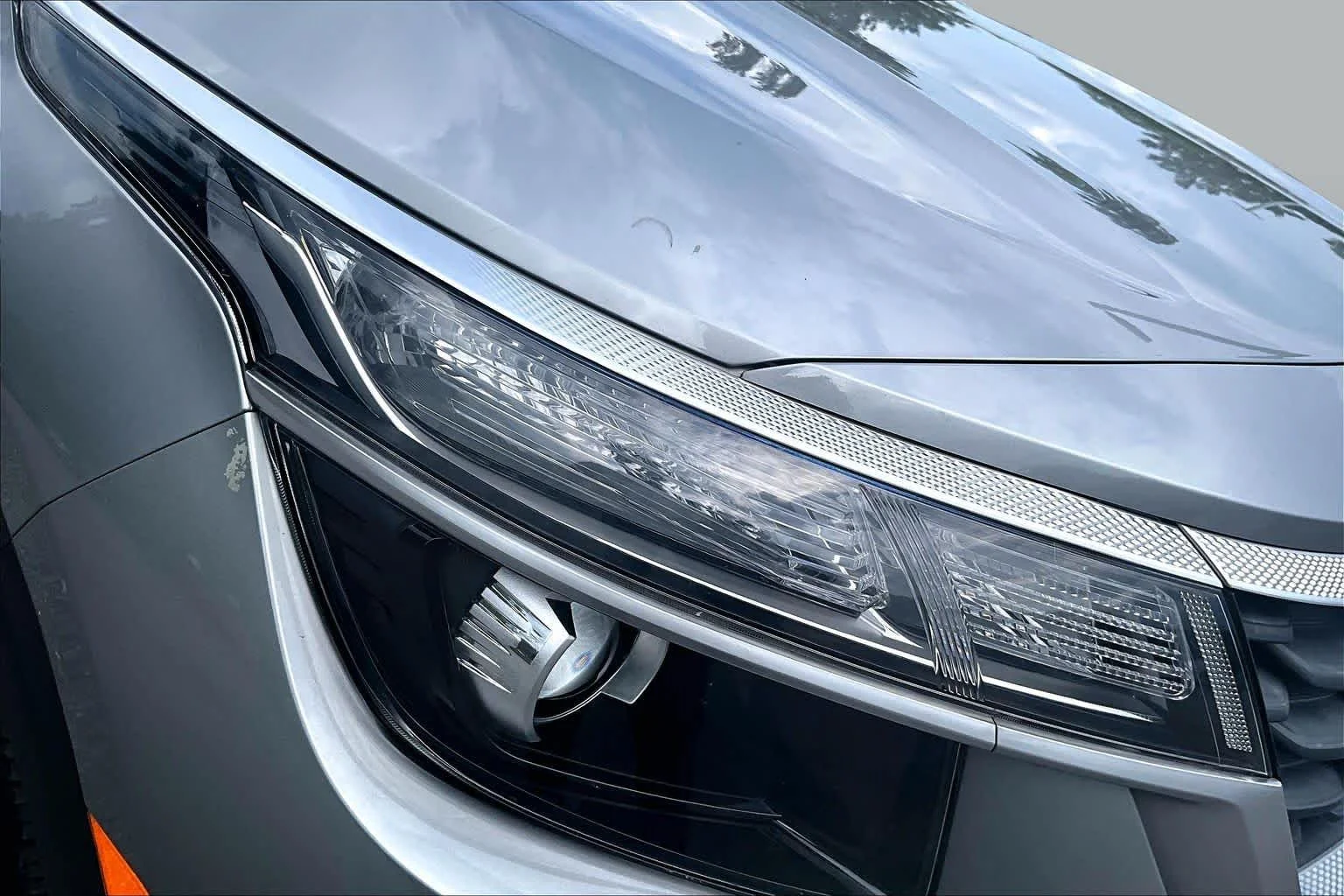 Used 2023 Steel Gray Kia LX image 27